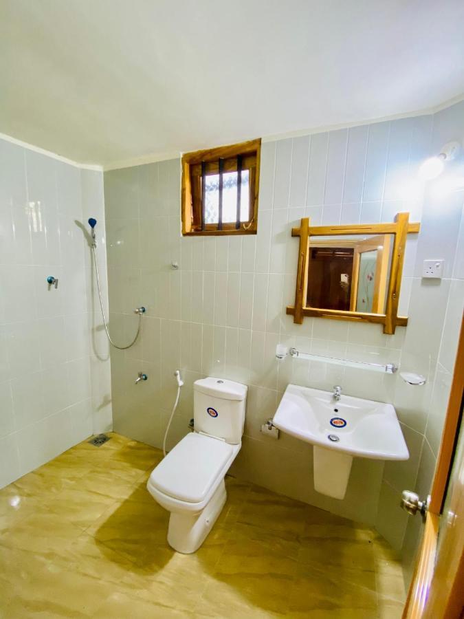 Thought Blooming Hotel Udawalawe Buitenkant foto