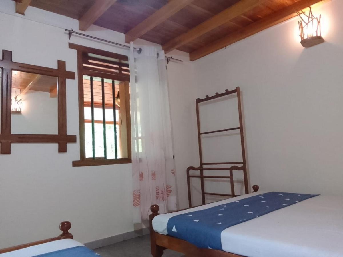 Thought Blooming Hotel Udawalawe Buitenkant foto