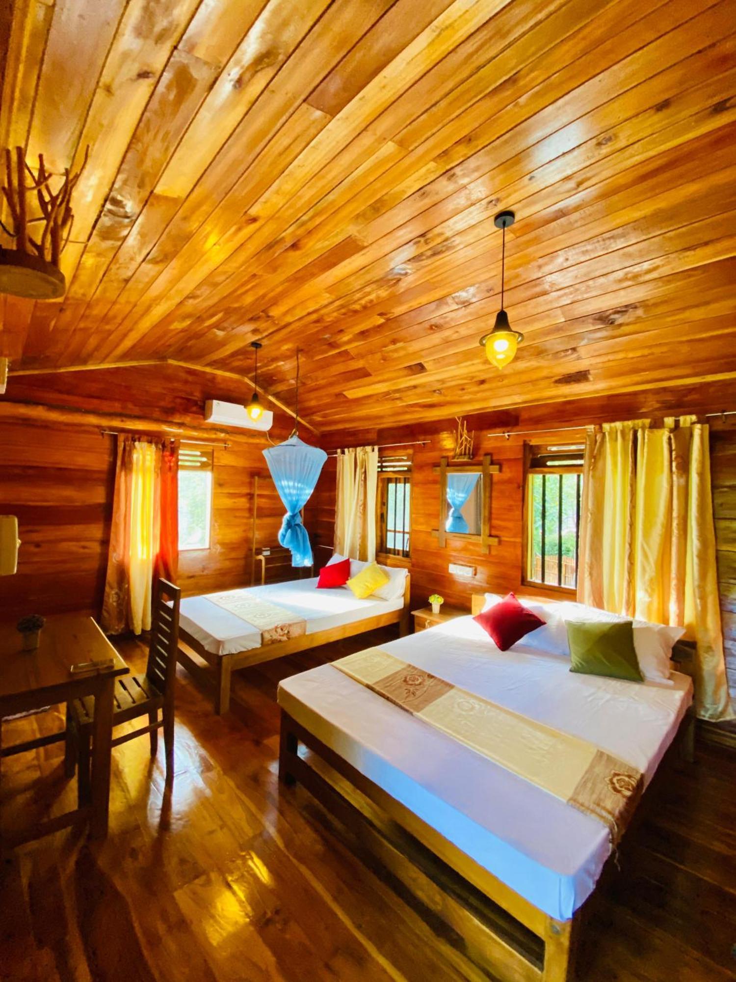 Thought Blooming Hotel Udawalawe Buitenkant foto